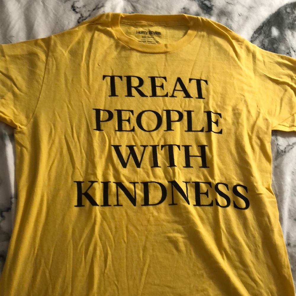 Harry Styles treat people with kindness